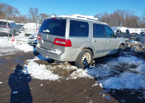2007 Lincoln Navigator Ultimate z USA, uszkodzony, nr VIN 5LMFU28507LJ05035